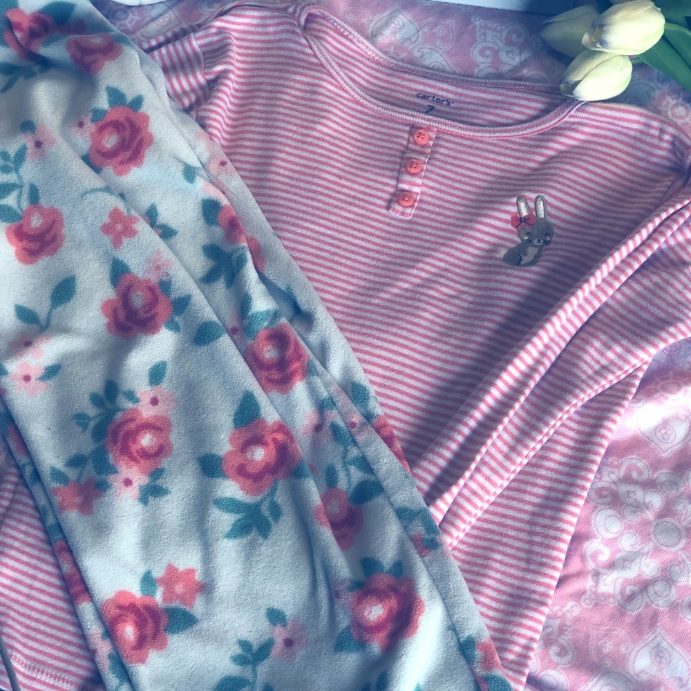 Carter's PJ set